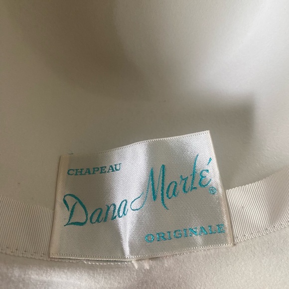 Vintage Women's Chapeau Dana Marten Wool Ivory Hat - Picture 7 of 7